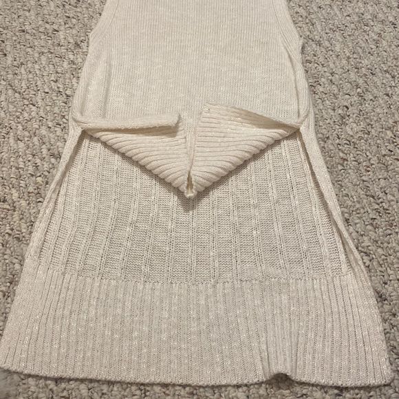 Express Top - Picture 2 of 5